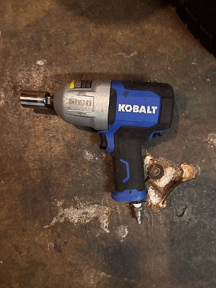 Kobalt air compressor handheld tool