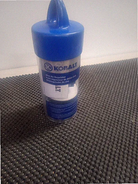 Kobalt Mini AIR REGULATOR #0221026 1/8" Ports 0-125 Max PSI NPT(F) Threads
