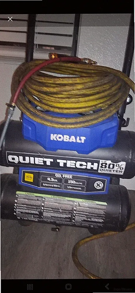 Kobalt Quiet Tech Oil-Free 4.3 Gallon 150 PSI Air Compressor